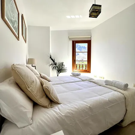 Lägenhet Casa Con Gran Terraza Y Vistas