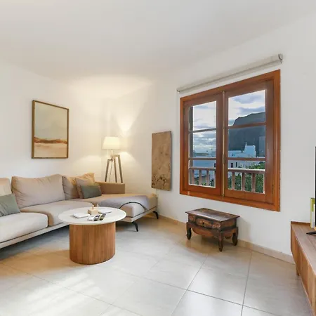 Casa Con Gran Terraza Y Vistas
